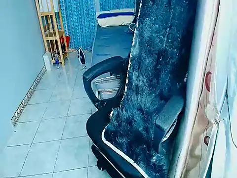 Fiona1010 online show from 01-14-26, 02:01