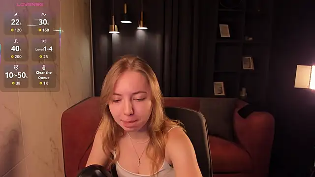 Snapshot of Nora_Miller chatting on 11-13-25, 05:39 Nora Miller online show from 11-13-25, 05:39