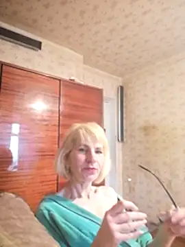 Georgette466 online show from 05-17-26, 05:38