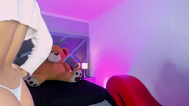  Sofiewild  online show from 03-04-26, 07:20