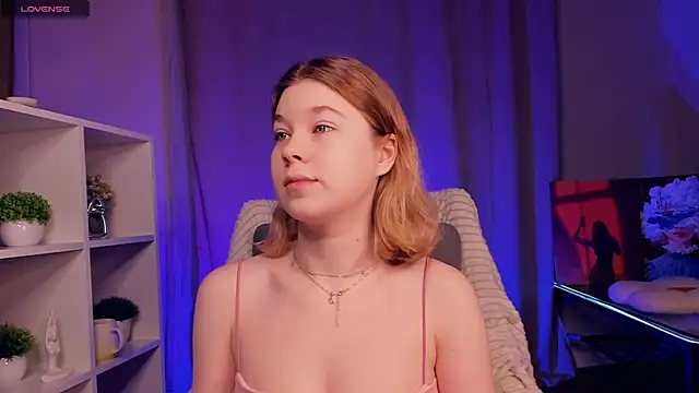 NicoletteTegeler online show from 11-22-25, 07:51