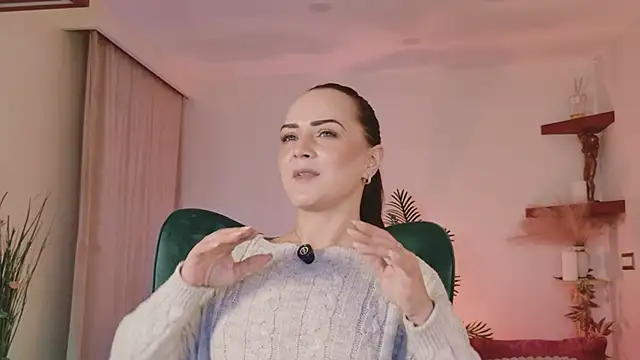 SiennaRosse online show from 02-17-26, 09:43