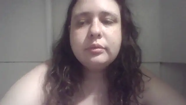 Snapshot of Fattysloth chatting on 11-06-25, 04:35 Fattysloth online show from 11-06-25, 04:35