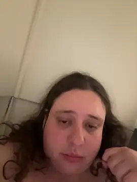 Snapshot of Fattysloth chatting on 11-06-25, 09:48 Fattysloth online show from 11-06-25, 09:48