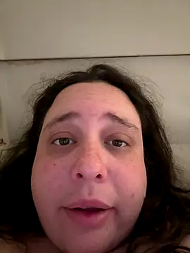 Snapshot of Fattysloth chatting on 11-17-25, 03:23 Fattysloth online show from 11-17-25, 03:23