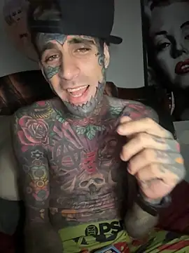 Dyskizly online show from 11-15-25, 04:32