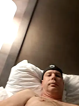 coupleinhotel online show from 11-08-25, 09:24