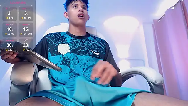 KamiSuarez online show from 03-06-26, 06:26