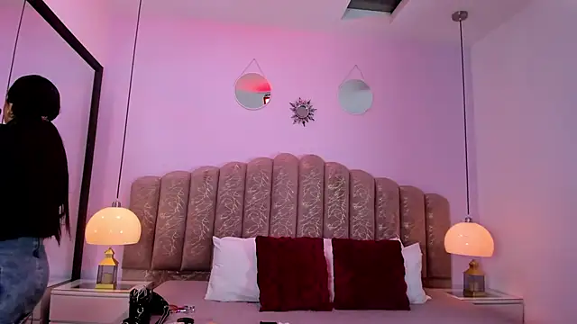 Kim Luna1 online show from 03-26-26, 12:11