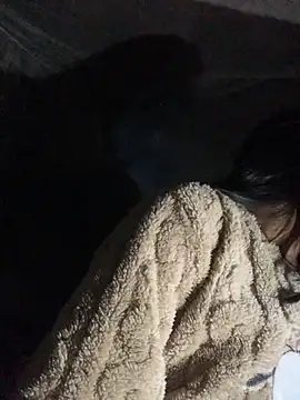 Snapshot of huttonmay358 chatting on 11-20-25, 02:45 huttonmay358 online show from 11-20-25, 02:45