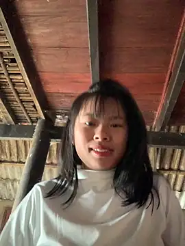 Snapshot of huttonmay358 chatting on 11-27-25, 01:07 huttonmay358 online show from 11-27-25, 01:07