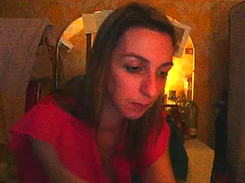 Snapshot of Anaiscpl2405 chatting on 11-06-25, 11:04 Anaiscpl2405 online show from 11-06-25, 11:04