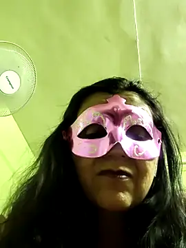 LOVE  RANI online show from 06-18-26, 06:56