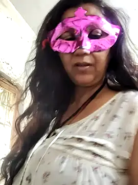LOVE  RANI online show from 07-30-26, 05:06