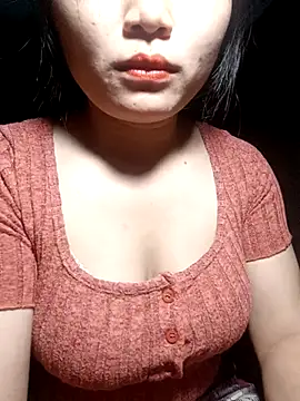 yoyo-mi online show from 10-30-25, 01:40