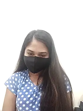 Green LaDY66 online show from 11-20-25, 03:39