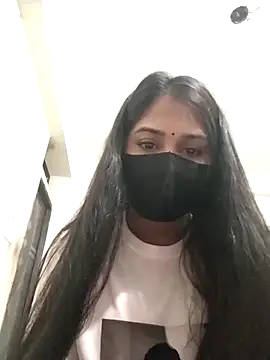 Green LaDY66 online show from 12-14-25, 03:17