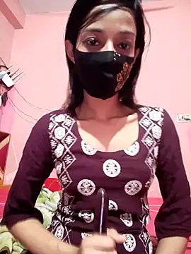 Green LaDY66 online show from 04-09-26, 12:32