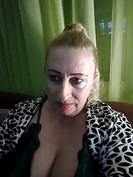 Esenia505 online show from 11-02-25, 05:48