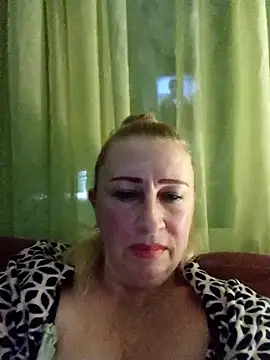 Esenia505 online show from 11-13-25, 11:42