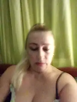 Esenia505 online show from 11-16-25, 03:12