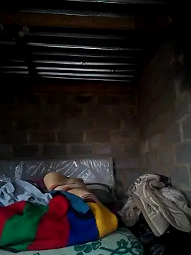 Snapshot of thickmeat47 chatting on 11-19-25, 03:17 thickmeat47 online show from 11-19-25, 03:17