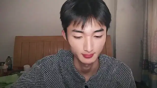 N228 online show from 12-23-25, 01:47