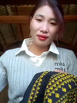 Snapshot of HGiasexy69 chatting on 11-30-25, 07:45 HGiasexy69 online show from 11-30-25, 07:45