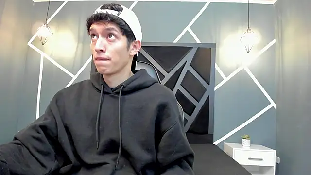 Snapshot of Niick_Carter chatting on 11-11-25, 11:05 Niick Carter online show from 11-11-25, 11:05