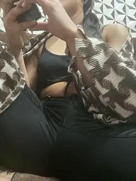 Heena Sharma982 online show from 12-15-25, 07:12