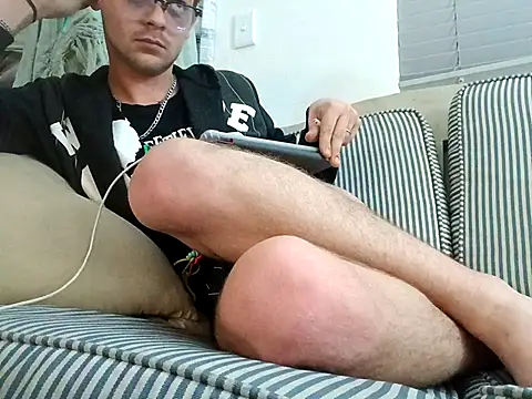 THOMMONSTER5299 online show from 11-18-25, 09:52