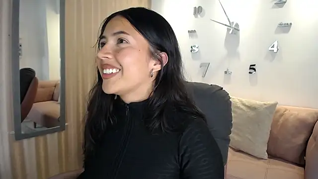 KamyGlam online show from 03-26-26, 08:03