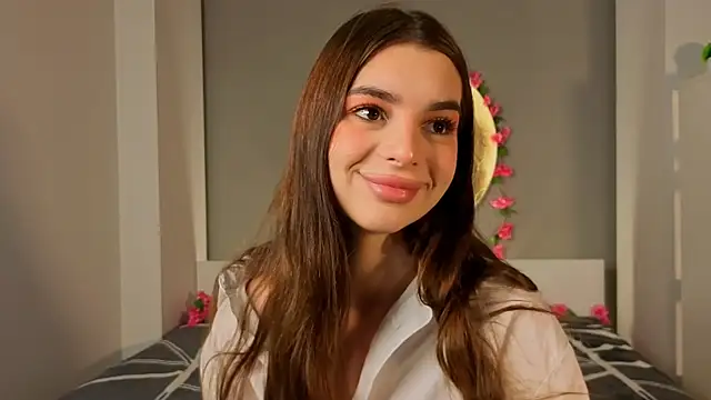 LauraHansil online show from 02-12-26, 06:08