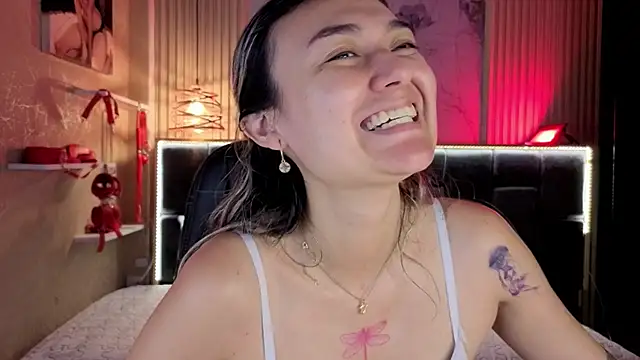 Im-Lola online show from 01-31-26, 11:25