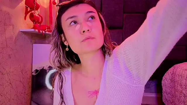 Im-Lola online show from 03-06-26, 10:50