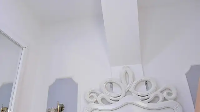 roxana scott1 online show from 03-06-26, 03:36