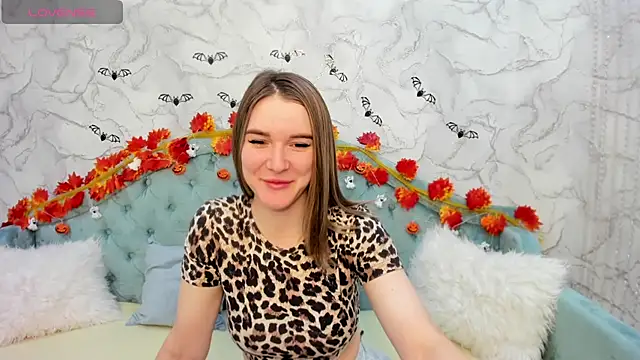 AriaAmaren online show from 10-29-25, 11:50