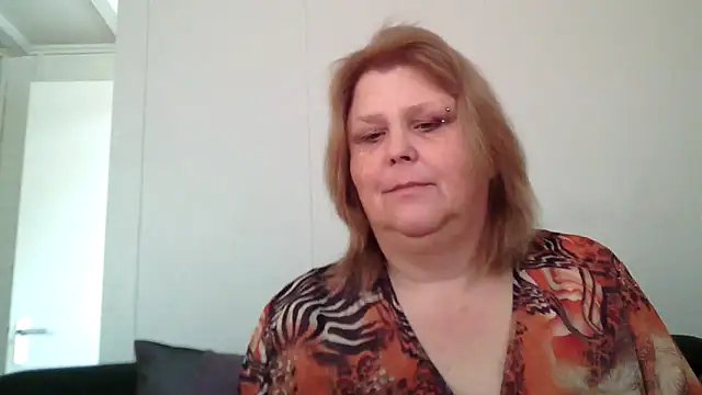 Sylviastar46 online show from 02-26-26, 11:09