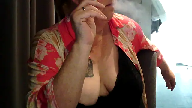 Sylviastar46 online show from 06-03-26, 04:01