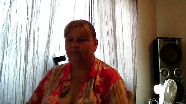 Sylviastar46 online show from 06-13-26, 06:11