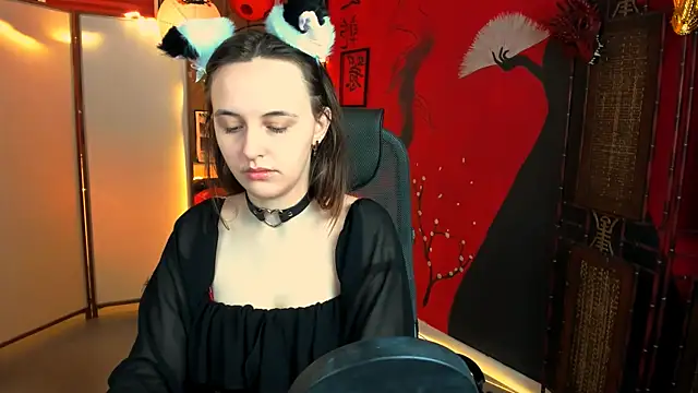 Snapshot of IreneBailey chatting on 10-31-25, 09:10 IreneBailey online show from 10-31-25, 09:10