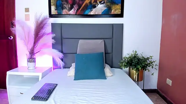 HannaaWells online show from 02-20-26, 06:30