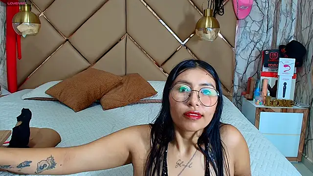 CATTA GARCIA online show from 05-22-26, 04:56