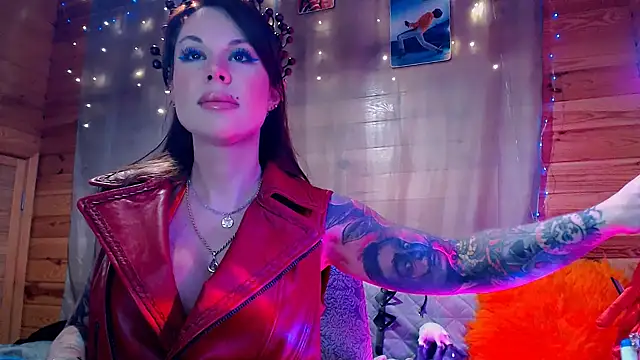 Snapshot of Miss-Twinkle chatting on 12-04-25, 02:54 Miss-Twinkle online show from 12-04-25, 02:54