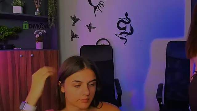 lisa dark  online show from 07-20-26, 10:39
