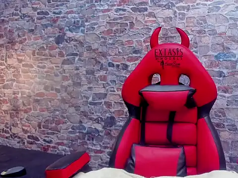 EXOTIC TRANS online show from 01-15-26, 08:12