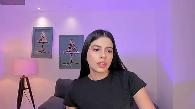 BellaConnorX online show from 07-20-26, 12:03
