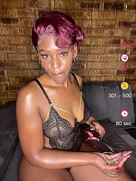 Snapshot of SP1CY_MOMMY chatting on 05-21-26, 02:18 SP1CY MOMMY online show from 05-21-26, 02:18