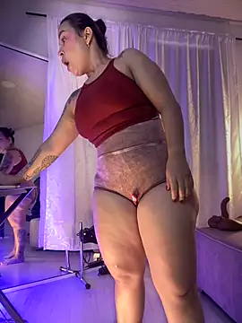 Natural BIGASS Nina online show from 12-15-25, 07:18