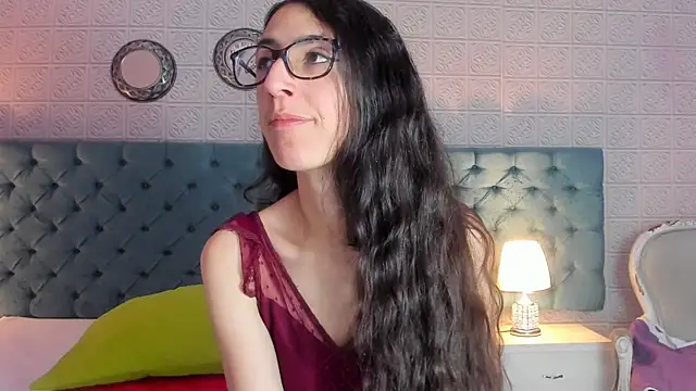 Snapshot of GirafMusic chatting on 01-09-26, 01:25 GirafMusic online show from 01-09-26, 01:25